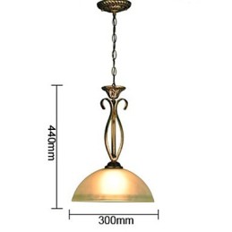 Severná vidiecka stolná lampa je modernými a zmluvnými nápadmi Sklenená sklenená lampa s jednou hlavou