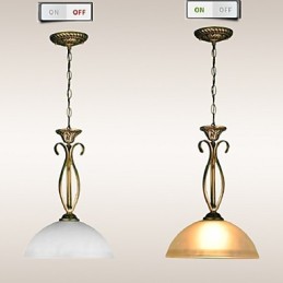 Severná vidiecka stolná lampa je modernými a zmluvnými nápadmi Sklenená sklenená lampa s jednou hlavou