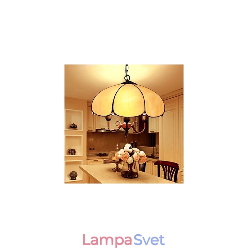 Luster z farebného skla pre európske vidiecke výtvarné umenie, ktorý obnovuje staré spôsoby svetla lampy