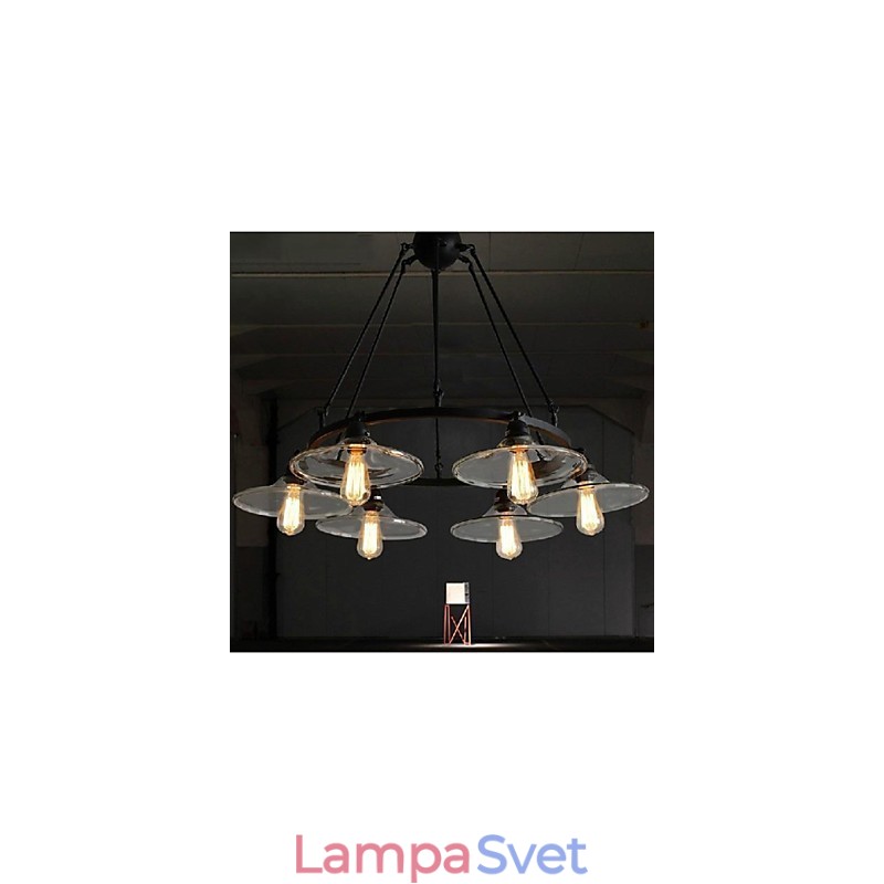 Tradičné klasické retro retro lampáše vo vidieckom štýle, maľba s kovovým závesným svietidlom