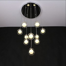 Moderné jednoduché lampy a lucerny