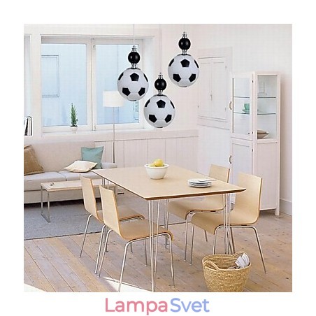 Klasické moderné futbalové okrúhle závesné svietidlo s 3 svetlami Klasické moderné futbalové okrúhle závesné svietidlo s 3 svetlami