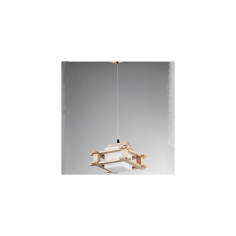 Lampa z masívneho dreva