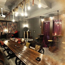 Klasický luster zo skla