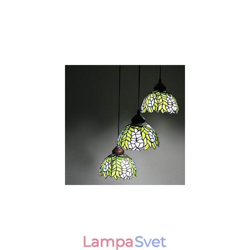 Luster z farebného skla pre európske vidiecke výtvarné umenie, ktorý obnovuje staré spôsoby svetla lampy