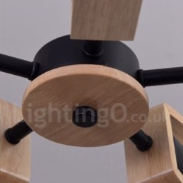 Drevená jednovrstvová lustrová lampa v modernom súčasnom štýle