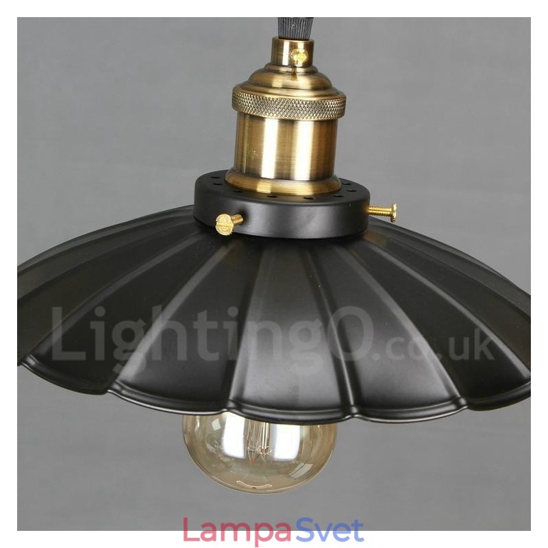Čierna kovová vintage závesná lampa