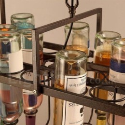 Tradičné klasické kovové závesné svietidlo