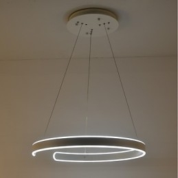 Severná Európa Jednoduchá lustrová lampa s kreatívnou atmosférou Ozdobné svietidlo v jedálni