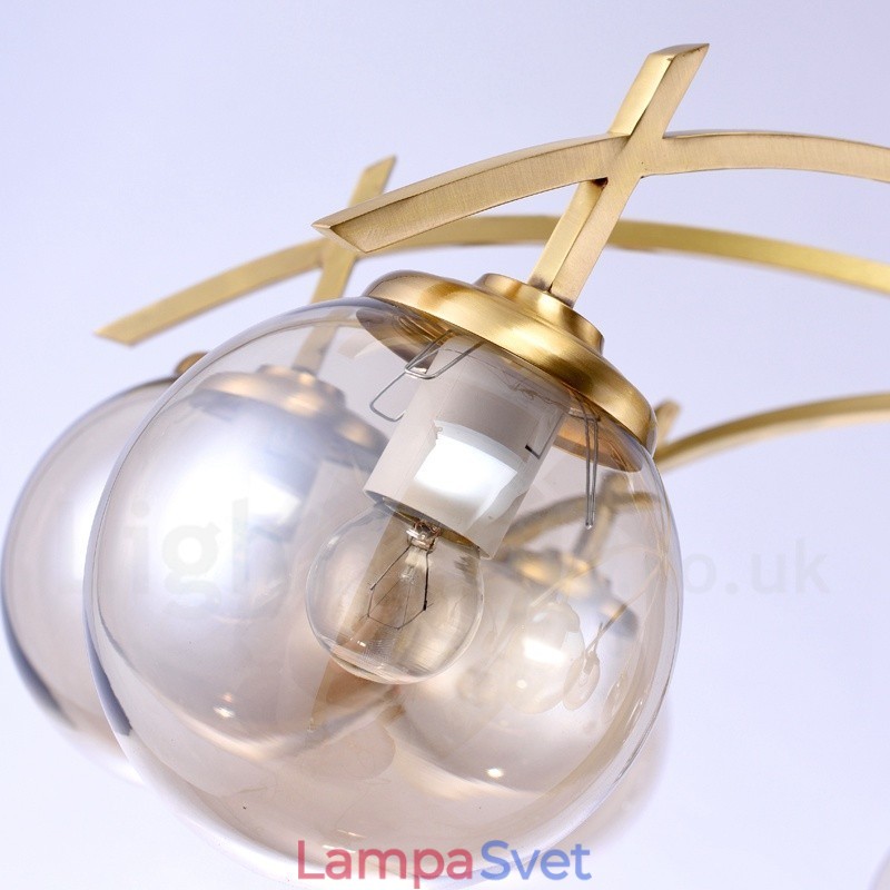 8 Ľahký retro rustikálny luxusný mosadzný závesný lampový luster so skleneným tienidlom
