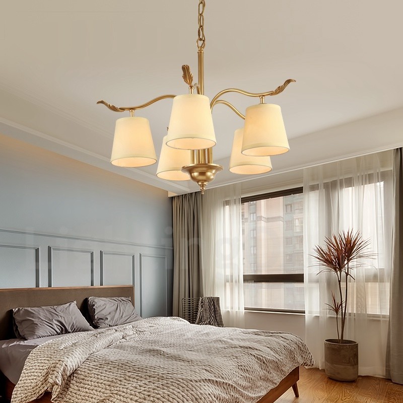 5 Ľahký retro rustikálny luxusný mosadzný závesný luster s látkovým tienidlom