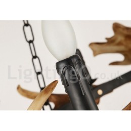 6 Ľahký rustikálny prsteňový luster z parožia