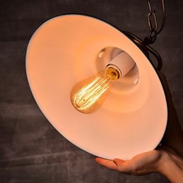 Retro závesné svietidlo s kovovým tienidlom na dáždnik v štýle starej továrne