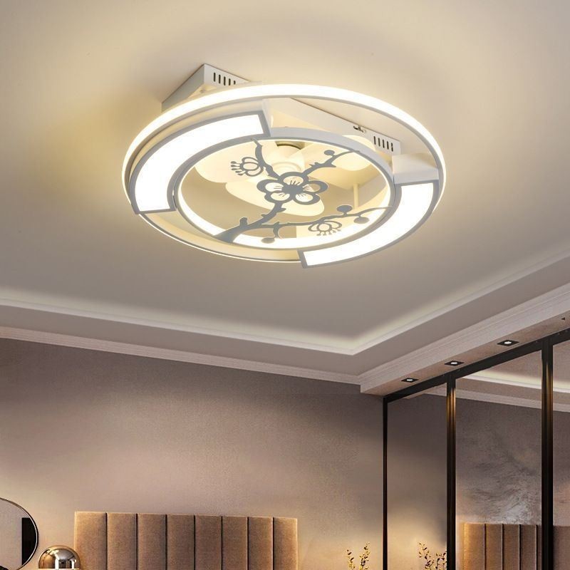 Stropné ventilátory v európskom štýle so svetlom