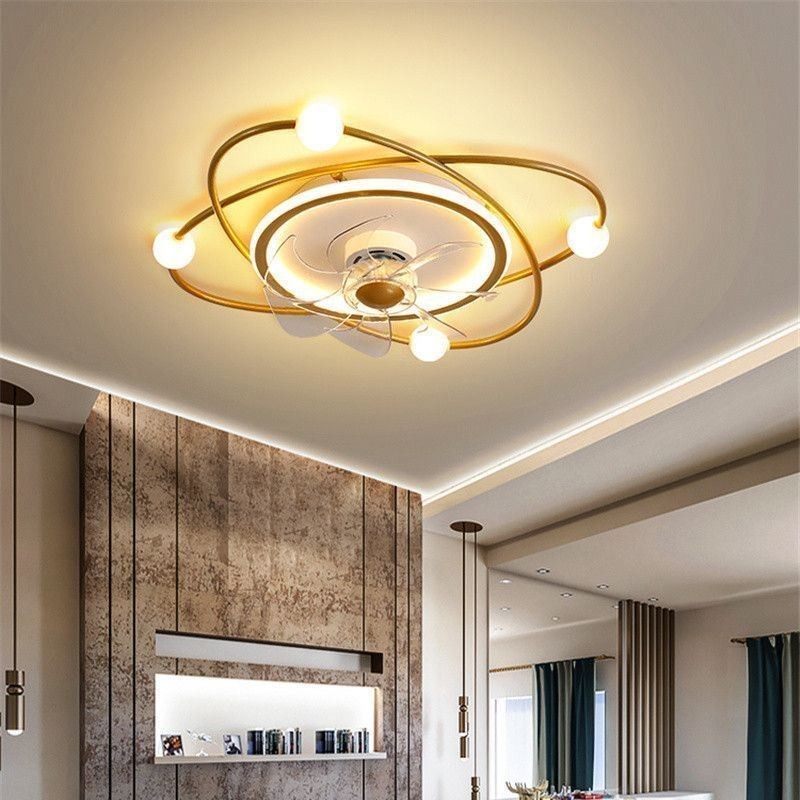 Moderné stropné ventilátory Vnútorné osvetlenie Jedáleň