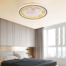 Inteligentný stropný ventilátor s ľahkou dekoráciou s plynulým stmievaním