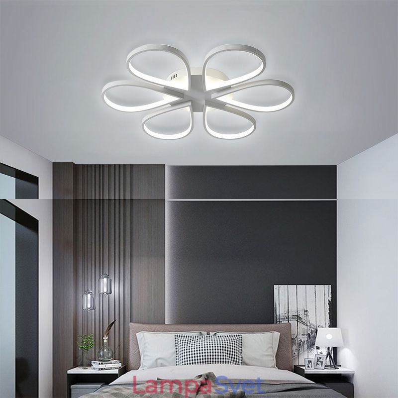 Zapustené minimalistické stropné svietidlo Clover