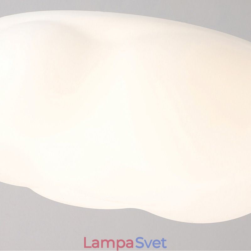 Severské stropné svietidlo v tvare oblaku