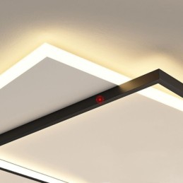 Zapustené minimalistické stropné svietidlo