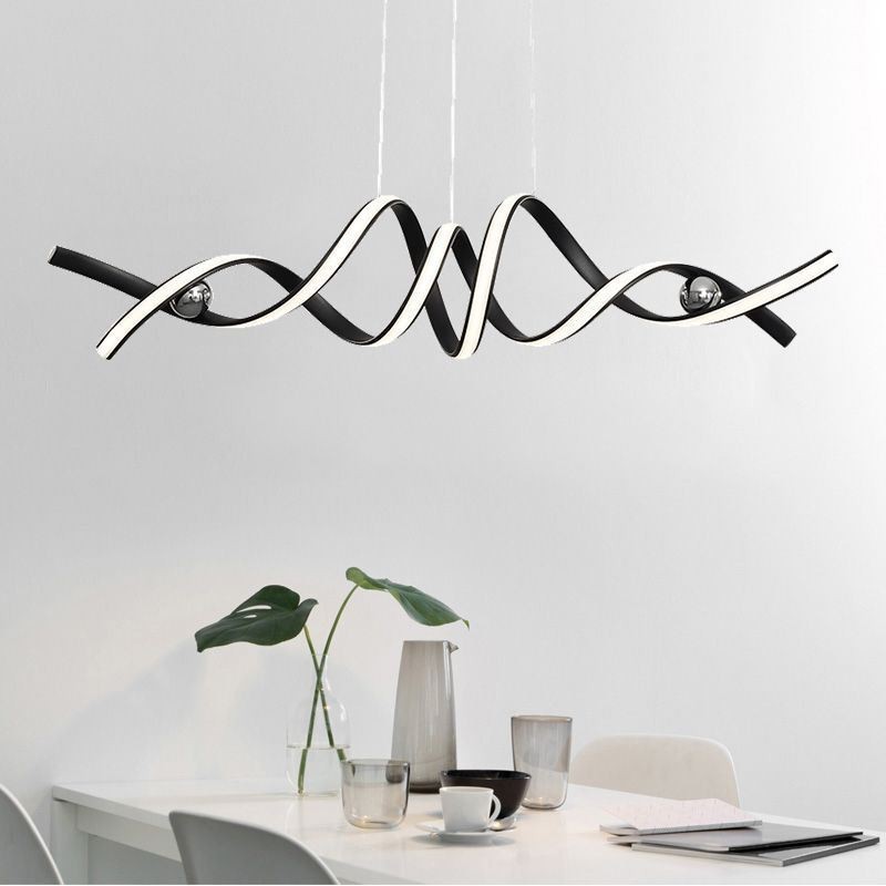 Minimalistické závesné svietidlo Aluminium Art Minimalistické špirálové stropné svietidlo