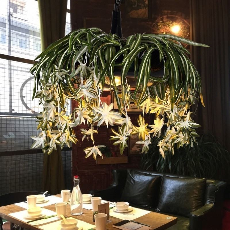 Závesná lampa v priemyselnom štýle Luster s umelou rastlinou