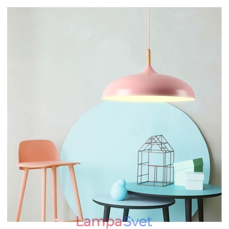 Moderné závesné svietidlo s farebnými makarónmi