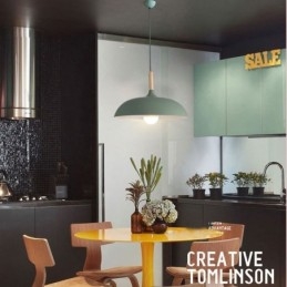 Moderné závesné svietidlo s farebnými makarónmi