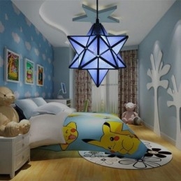 Európska závesná lampa z farebného skla Creative Star Závesná lampa
