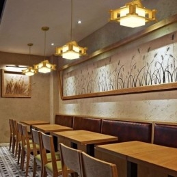 Závesná dubová lampa v severskom štýle s tienidlom na lampu z matného skla Cafe