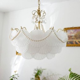 Európske sklenené závesné svietidlo Elegantné závesné svietidlo s hrebenatkami