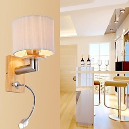 Nástenná lampa One Light s lampou na čítanie