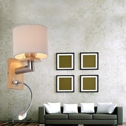 Nástenná lampa One Light s lampou na čítanie