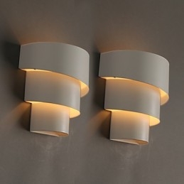Malá ulita kreslená nástenná lampa z tepaného železa fakľa v tvare hlavy svetla na posteli