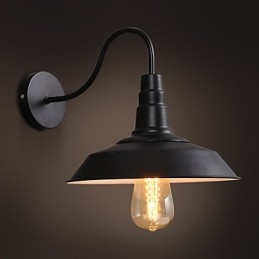 Obnova starých spôsobov je stará pouličná lampa Balkónová chodba Nástenná lampa z tepaného železa