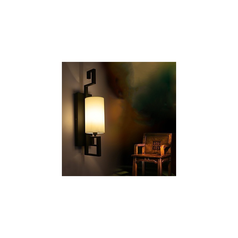 Moderná starožitná lampa v americkom štýle Obývacia izba Spálňa Hotelové izby Biela látková nástenná lampa