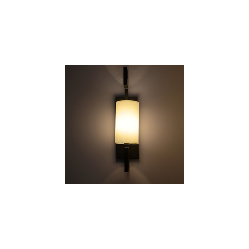Moderná starožitná lampa v americkom štýle Obývacia izba Spálňa Hotelové izby Biela látková nástenná lampa