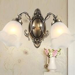 Retro sklenená jednoduchá európska moderná elegancia nástenná lampa z tepaného železa