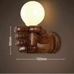 Európska nástenná pravá kreatívna retro päsť nástenná lampa
