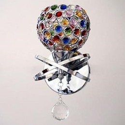 Jednohlavá krištáľová nástenná lampa