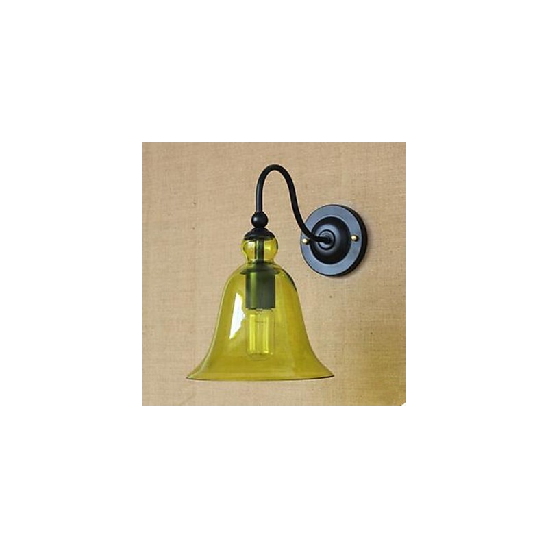 Zmluvná obývacia izba Sklenená chodba zdobí nástennú lampu