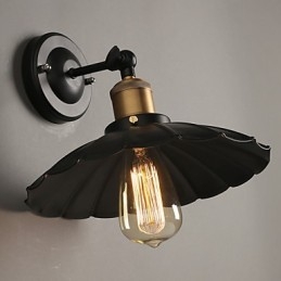 Kreatívne schodisko obnovujúce staroveké spôsoby Jednohlavé čierne šaty z tepaného železa nástenná lampa