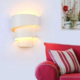 Vysoko kvalitná špirálová nástenná lampa s moderným módnym dizajnom Kreatívna nástenná lampa