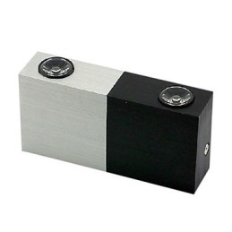 Moderné nástenné svietidlo s polovičným strieborným dizajnom s polovičným čiernym elegantným dizajnom Cubic Body 2 s