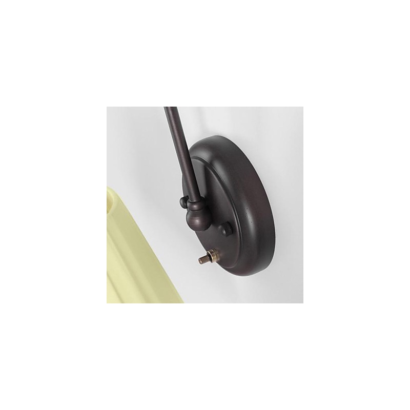 Železná nástenná lampa s látkovým tienidlom v 1 svetle
