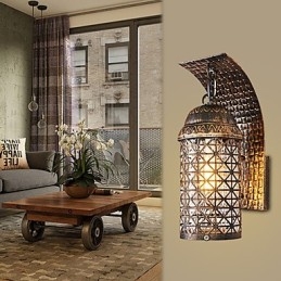 Nástenné svietidlo s rustikálnym domčekom pre nástenné svietidlo s uplightom v mini štýle