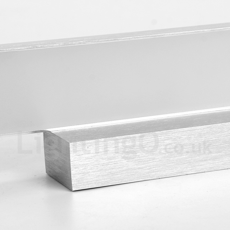 Lampa IPMirror Kúpeľňové svietidlá Hliníkové materiály a akrylové nástenné svietidlá Osvetlenie