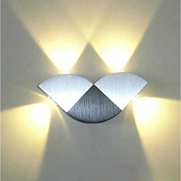 Viacfarebná integrovaná nová funkcia pre nástenné svietidlo s okolitým svetlom v mini štýle Nástenná lampa s náhodnou farbou