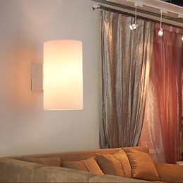 Sklenená nástenná lampa pre kovovú základňu a sklenené tienidlo pre svetlo v spálni