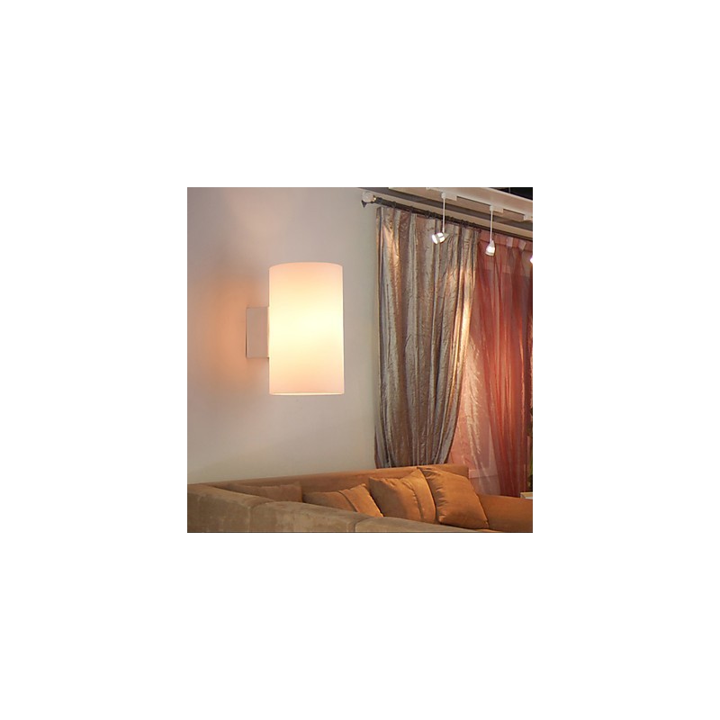 Sklenená nástenná lampa pre kovovú základňu a sklenené tienidlo pre svetlo v spálni