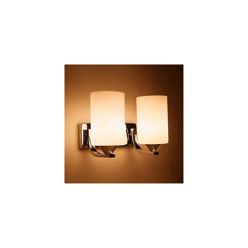 Jednoduchá teplá obývacia izba Spálňa Chodba Chodba Balkón Dvojstenná lampa